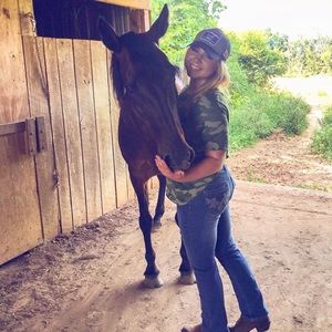 Meet your Posher, Samantha